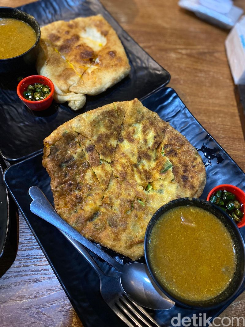 Martabak Ujung Negeri: Nikmati Kelezatan Martabak Khas Cilacap di Jantung Kota